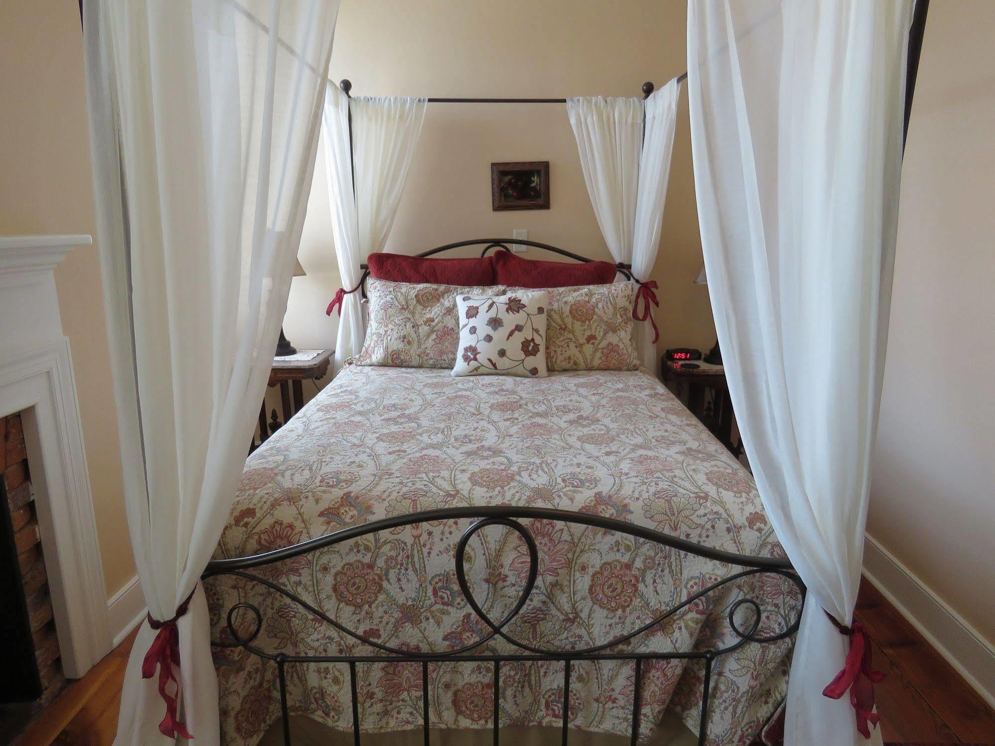 The Swope Manor Bed & Breakfast Gettysburg Exterior photo