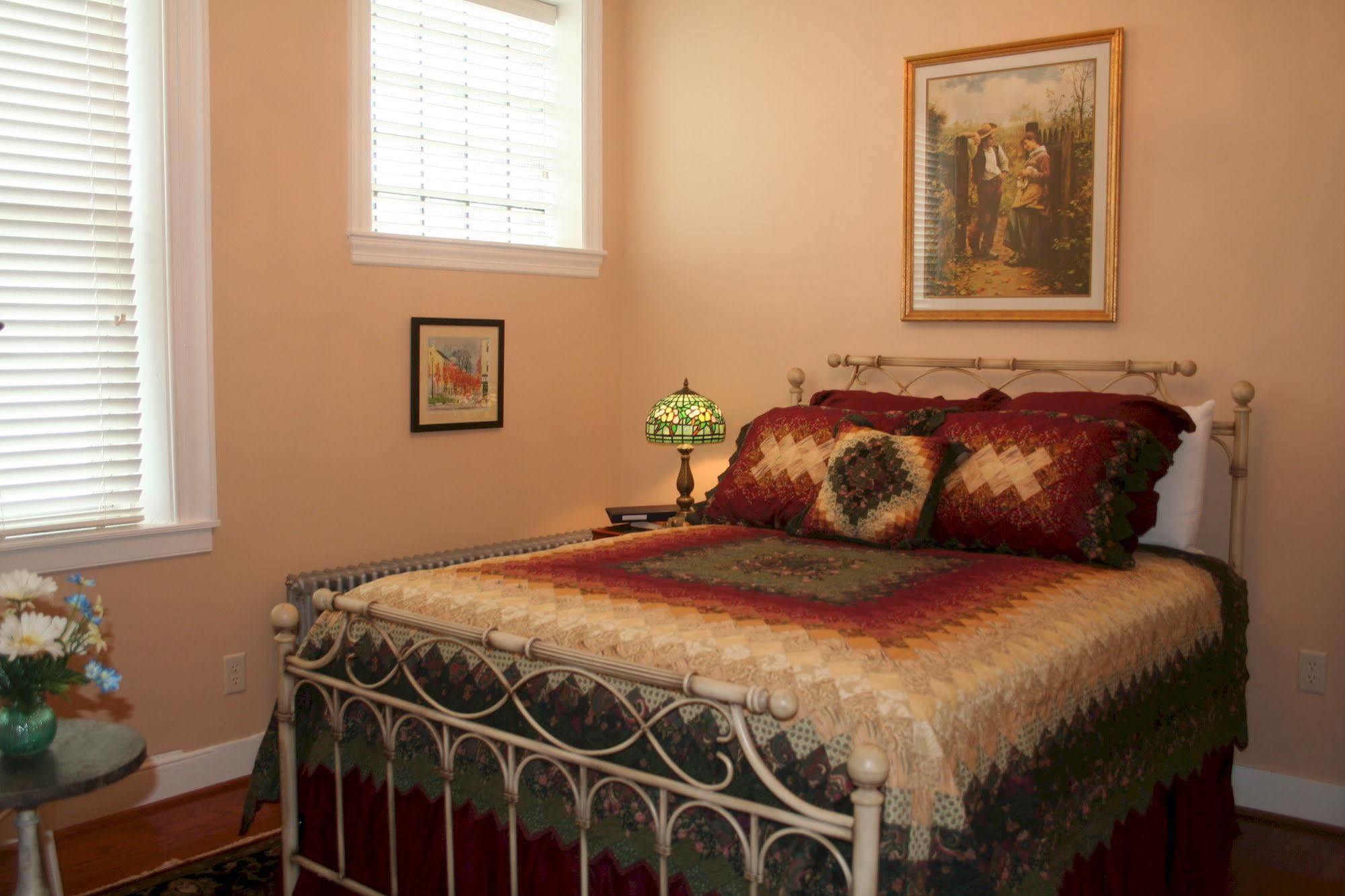 The Swope Manor Bed & Breakfast Gettysburg Exterior photo